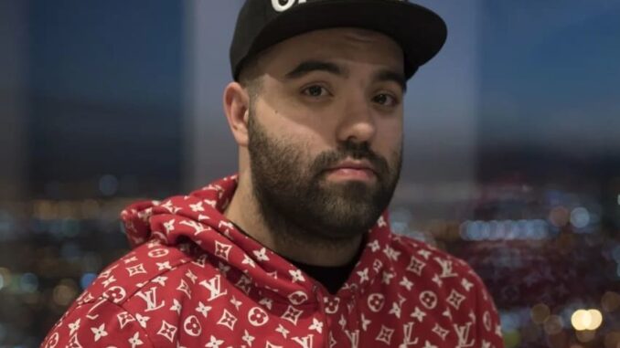 Robert-Gorodetsky Gorodetsky is known as "Big Rob"